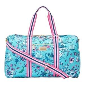 Lilly Pulitzer Overnight Bag Amalfi Blue Lillys
Roadtrip Tote Weekender Bag